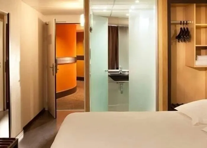 Escale Oceania La Baule Hotel 3*