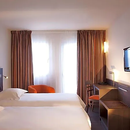 Escale Oceania La Baule 3*
