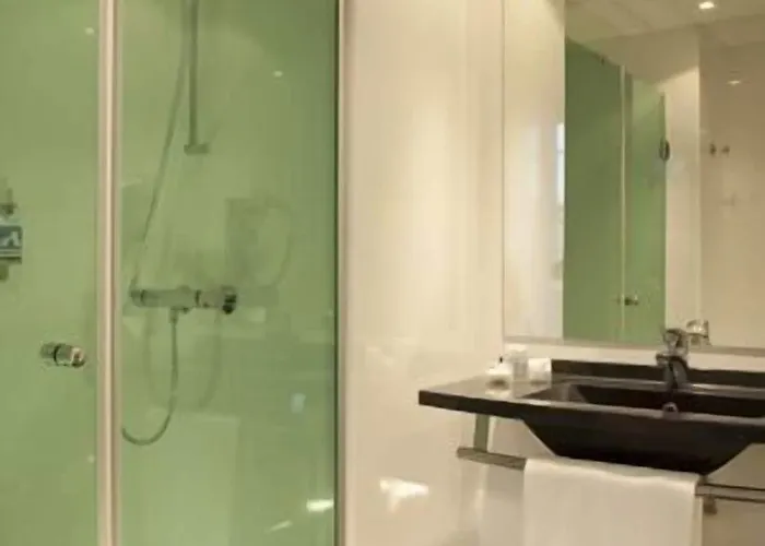 Escale Oceania La Baule Hotel