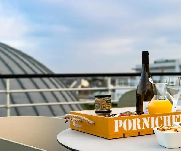 Escale Oceania La Baule Hotel